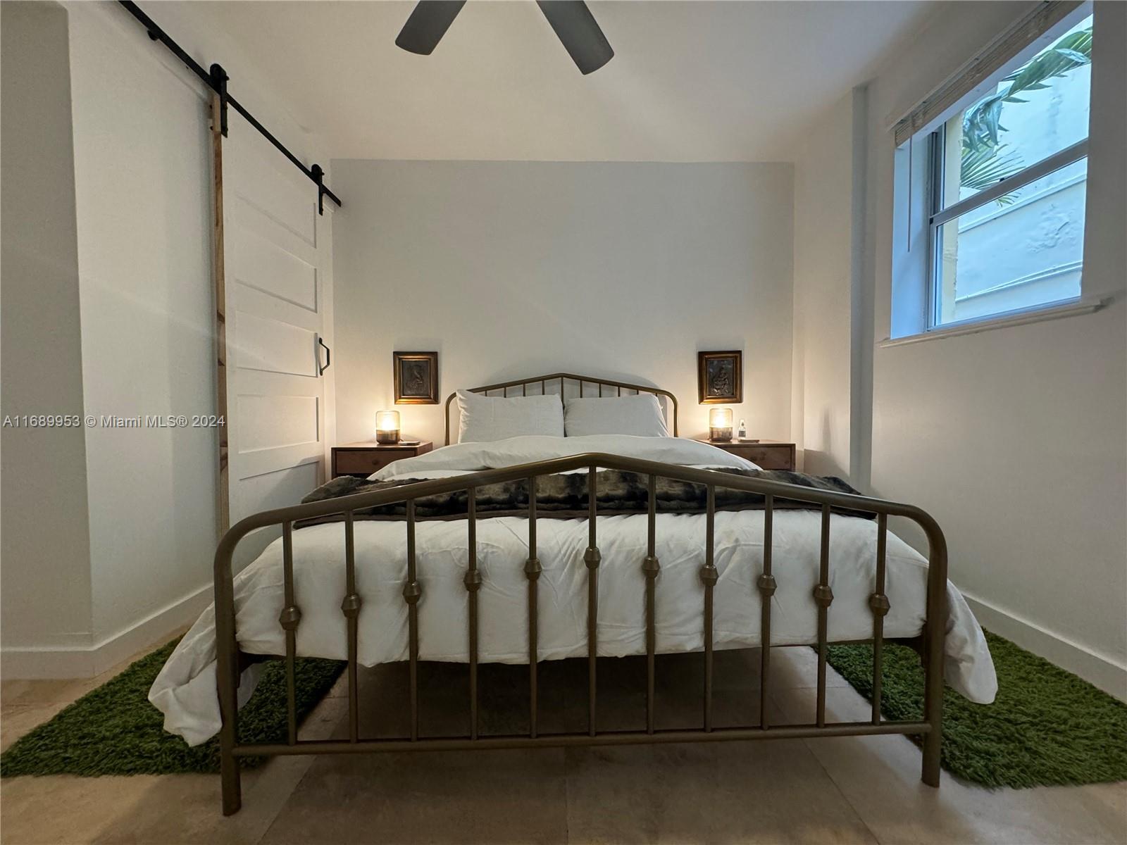 THE LINCOLN CONDO - Residential