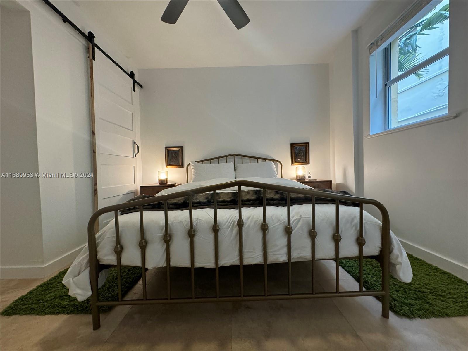 THE LINCOLN CONDO - Residential