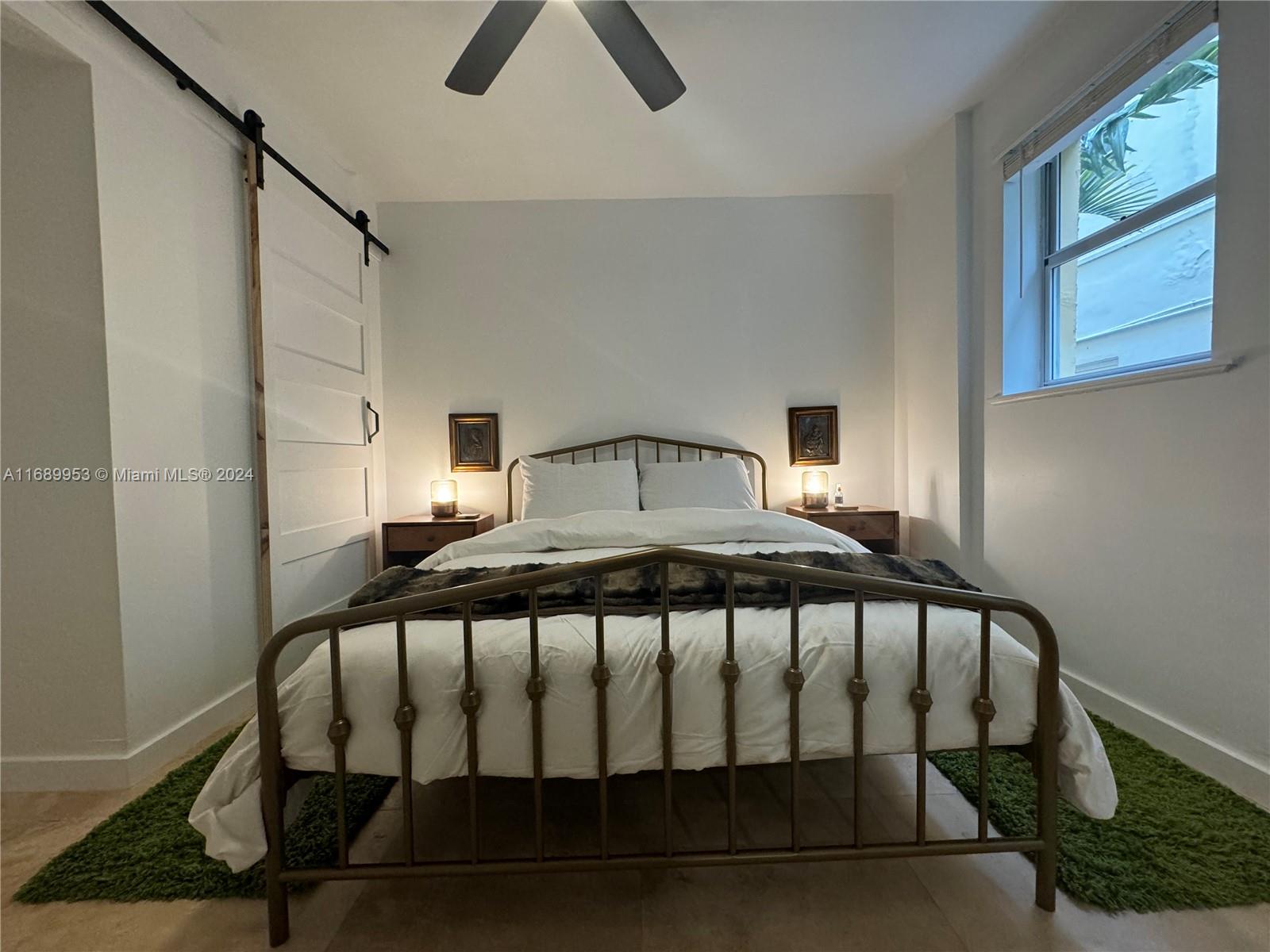 THE LINCOLN CONDO - Residential