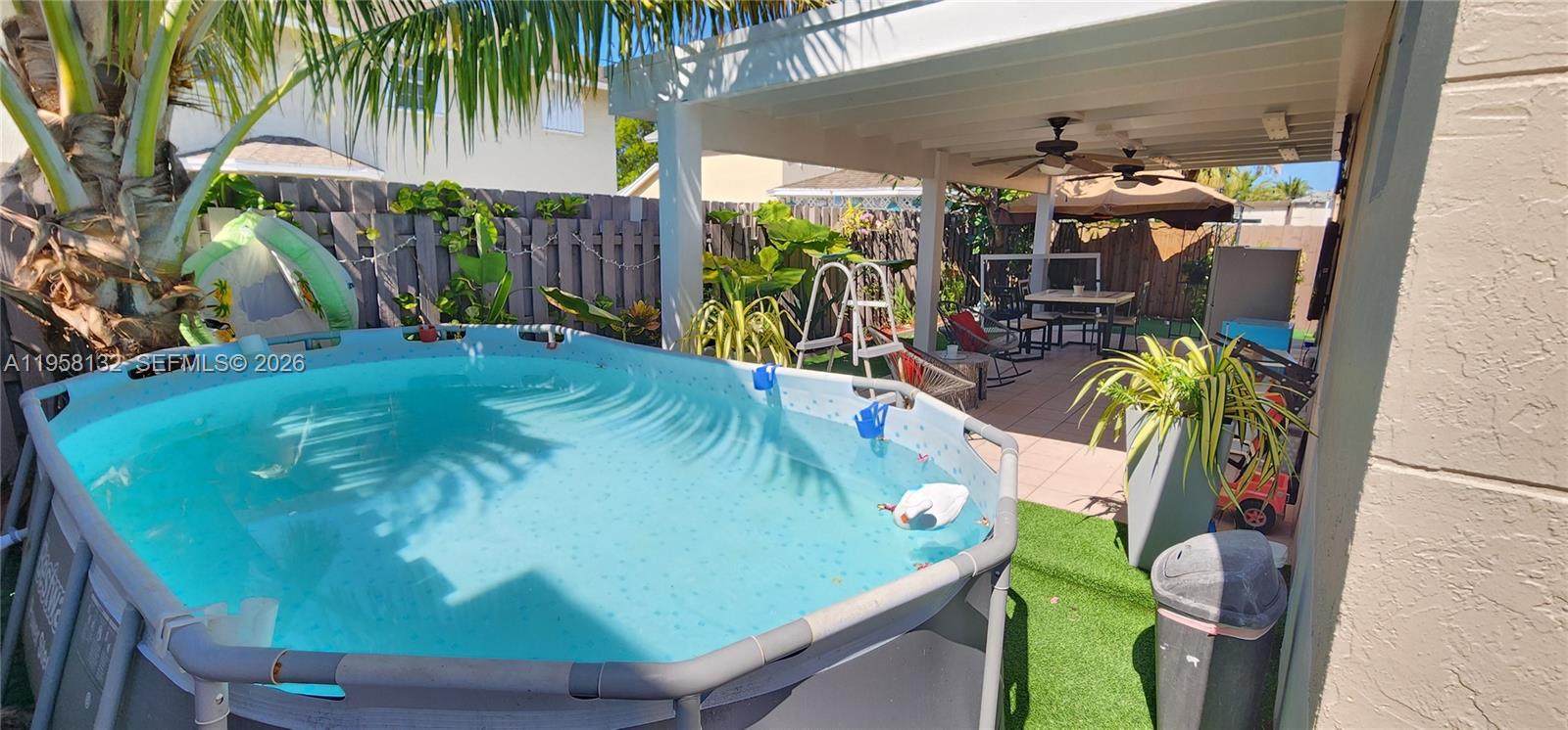 LAKES BY THE BAY SEC 5 - Residential