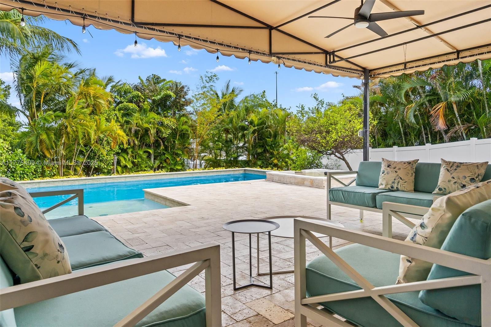 Lauderdale Isles - Residential