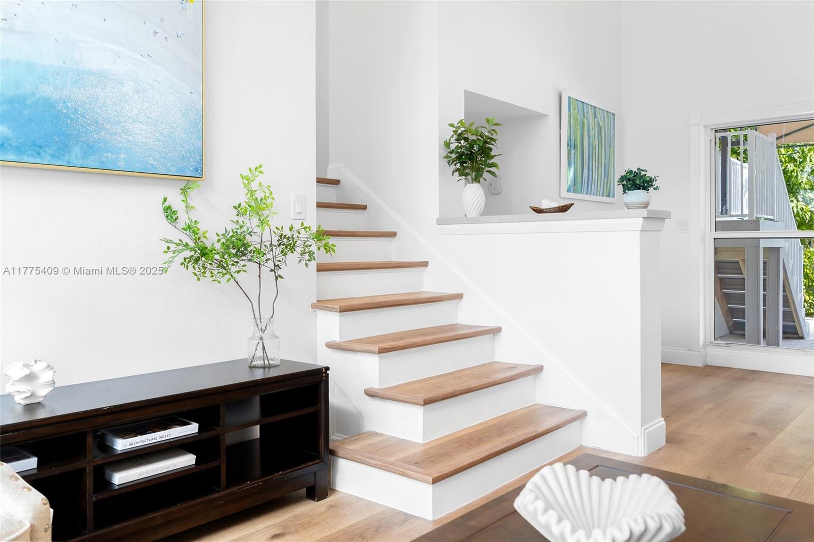 Lauderdale Isles - Residential