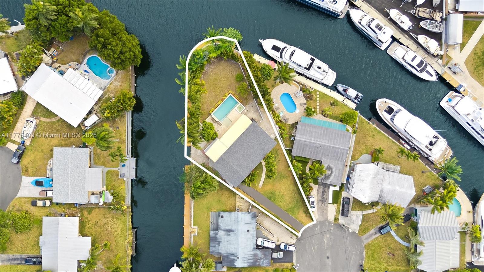 Lauderdale Isles - Residential