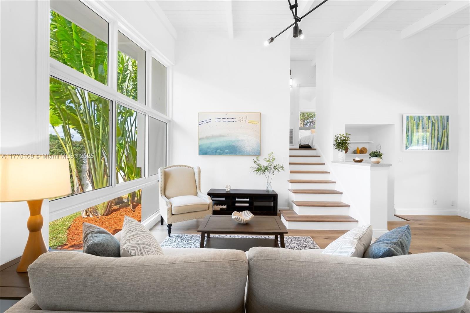 Lauderdale Isles - Residential