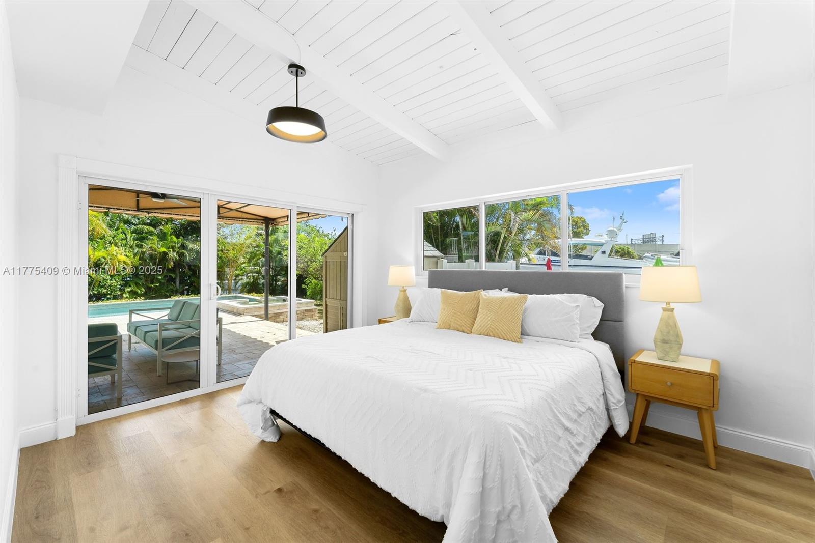 Lauderdale Isles - Residential