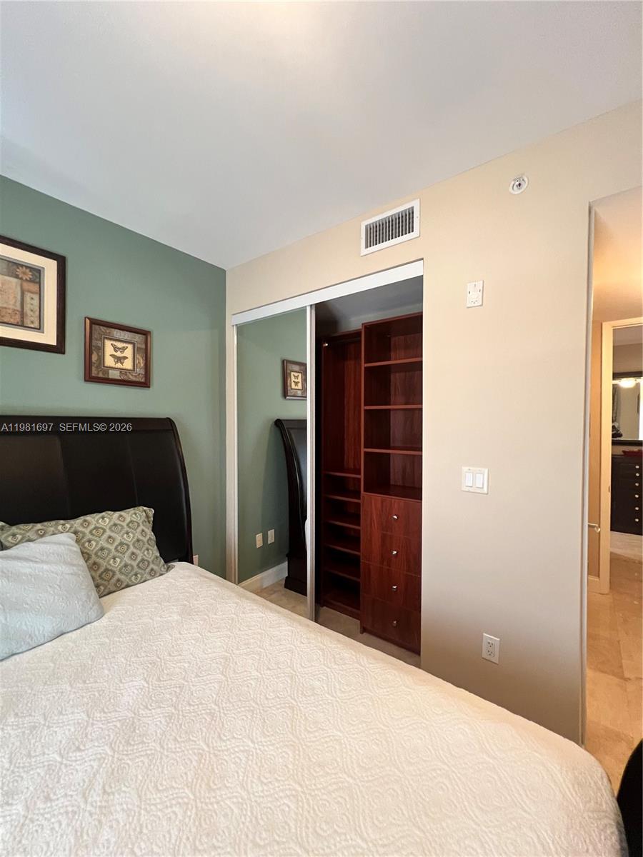 FOUNTAINS ON OCEAN BOULEV - Residential Lease