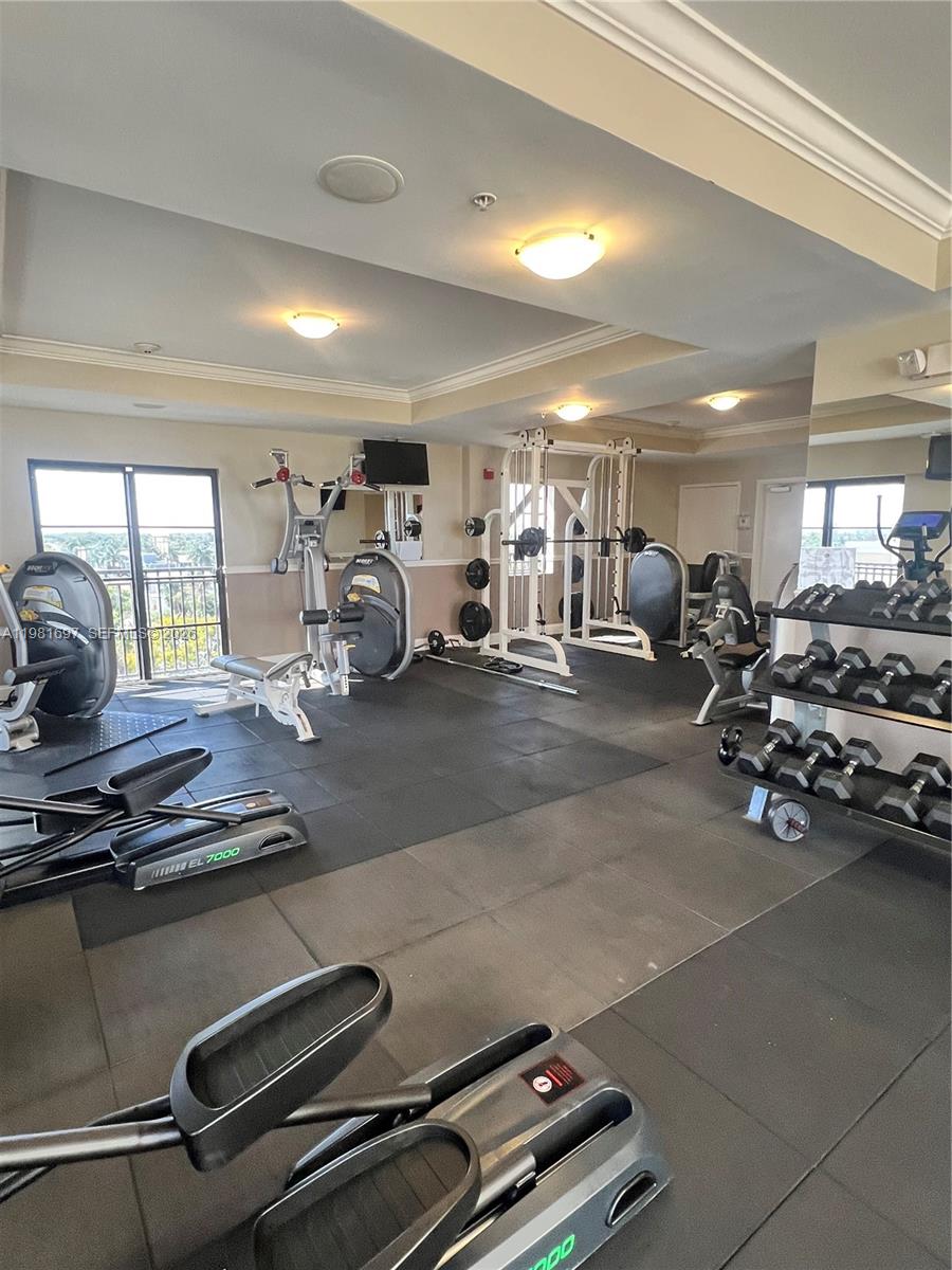 FOUNTAINS ON OCEAN BOULEV - Residential Lease