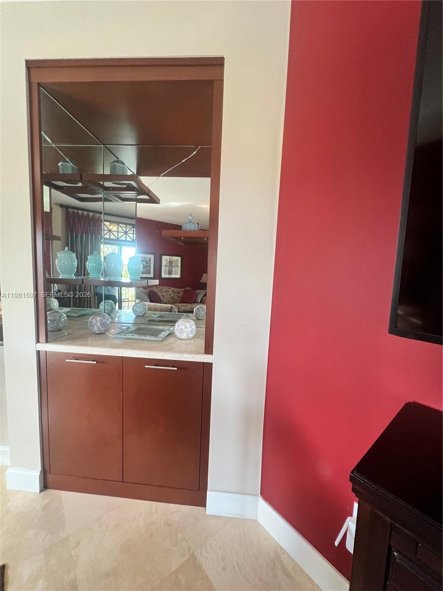 FOUNTAINS ON OCEAN BOULEV - Residential Lease