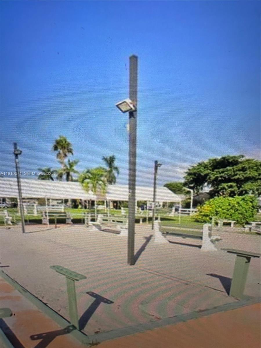 ROLEN LAKE GARDENS CO-OP - Residential