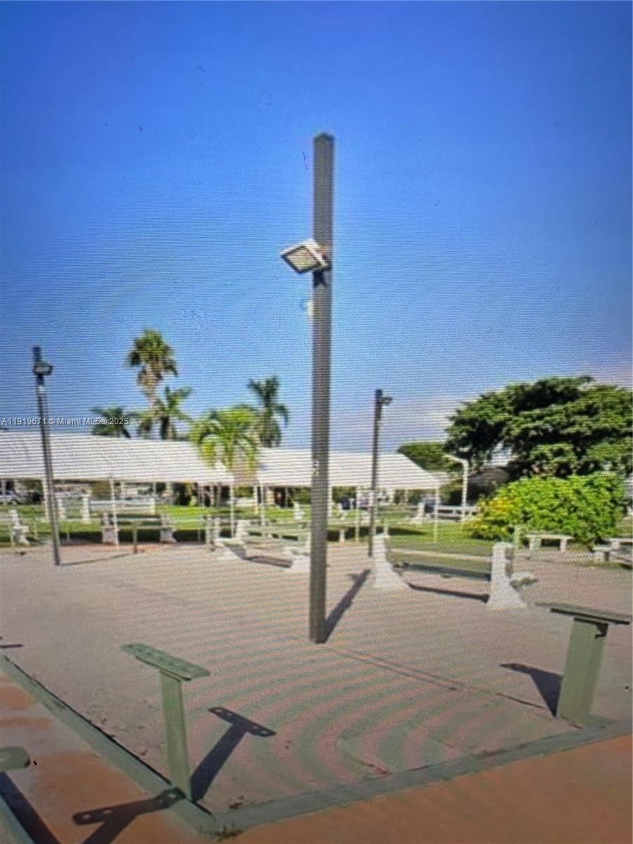 ROLEN LAKE GARDENS CO-OP - Residential