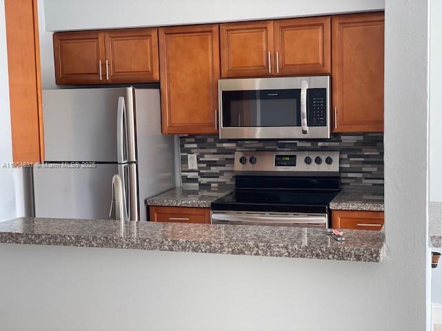 SAILBOAT POINTE CONDO - Residential Lease