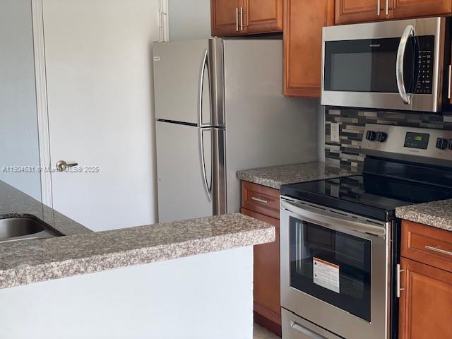 SAILBOAT POINTE CONDO - Residential Lease