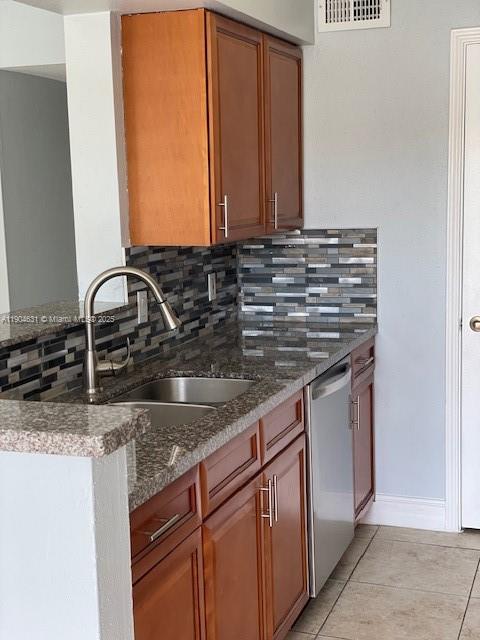 SAILBOAT POINTE CONDO - Residential Lease