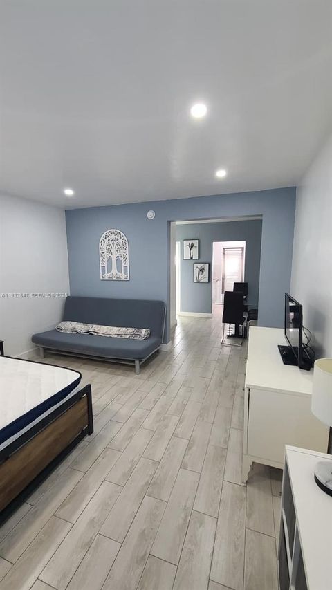 761 Euclid Ave 7 Miami Beach FL 33139