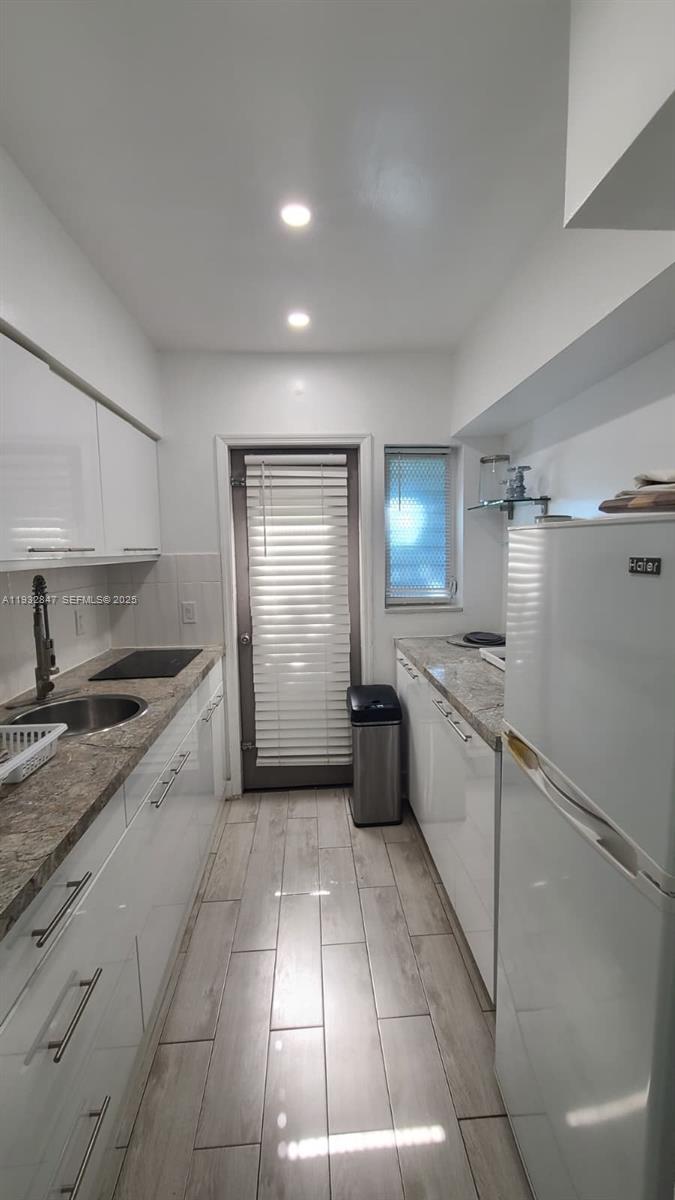 EL CHIOGGIOTTO CONDO - Residential Lease