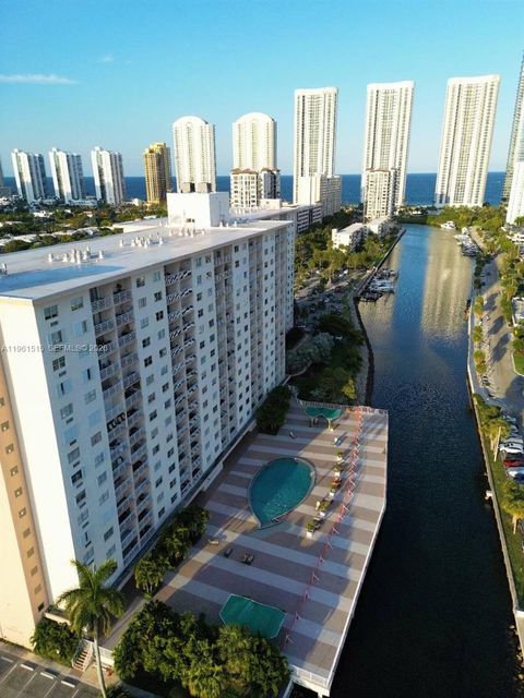 400 Kings Point Dr 524 Sunny Isles Beach FL 33160