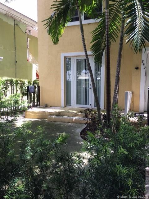 11 54 41 FIRST WESTMORELA - Residential Lease