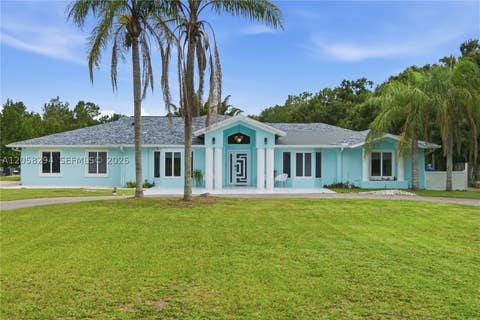 Photo of 16839 Whirley Rd, Lutz, FL 33558 (MLS # A12058294)