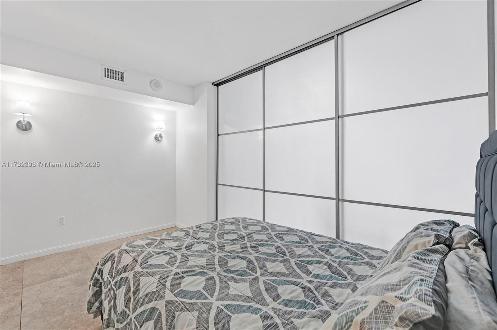 50 BISCAYNE CONDO - Residential
