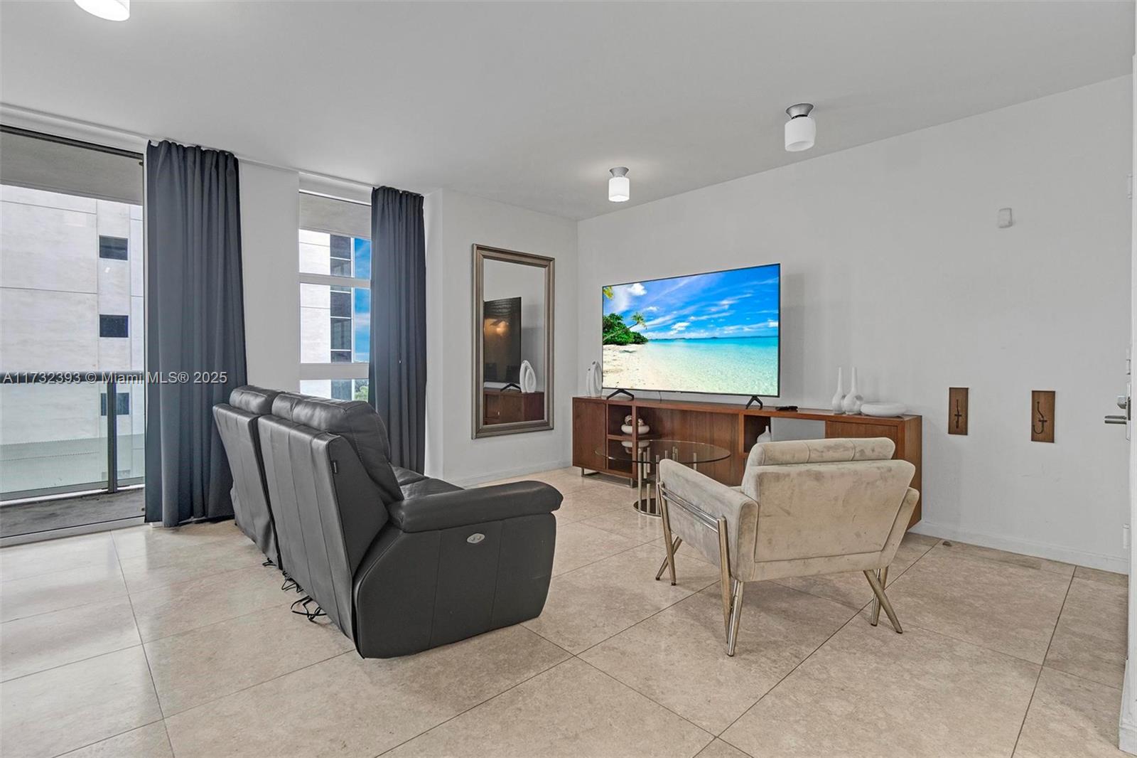 50 BISCAYNE CONDO - Residential
