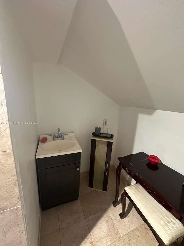 HOLLYWOOD SOUTH SIDE ADD - Residential