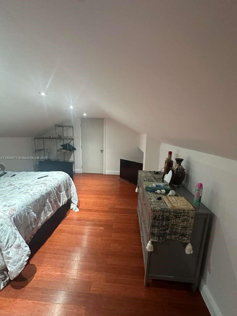 HOLLYWOOD SOUTH SIDE ADD - Residential