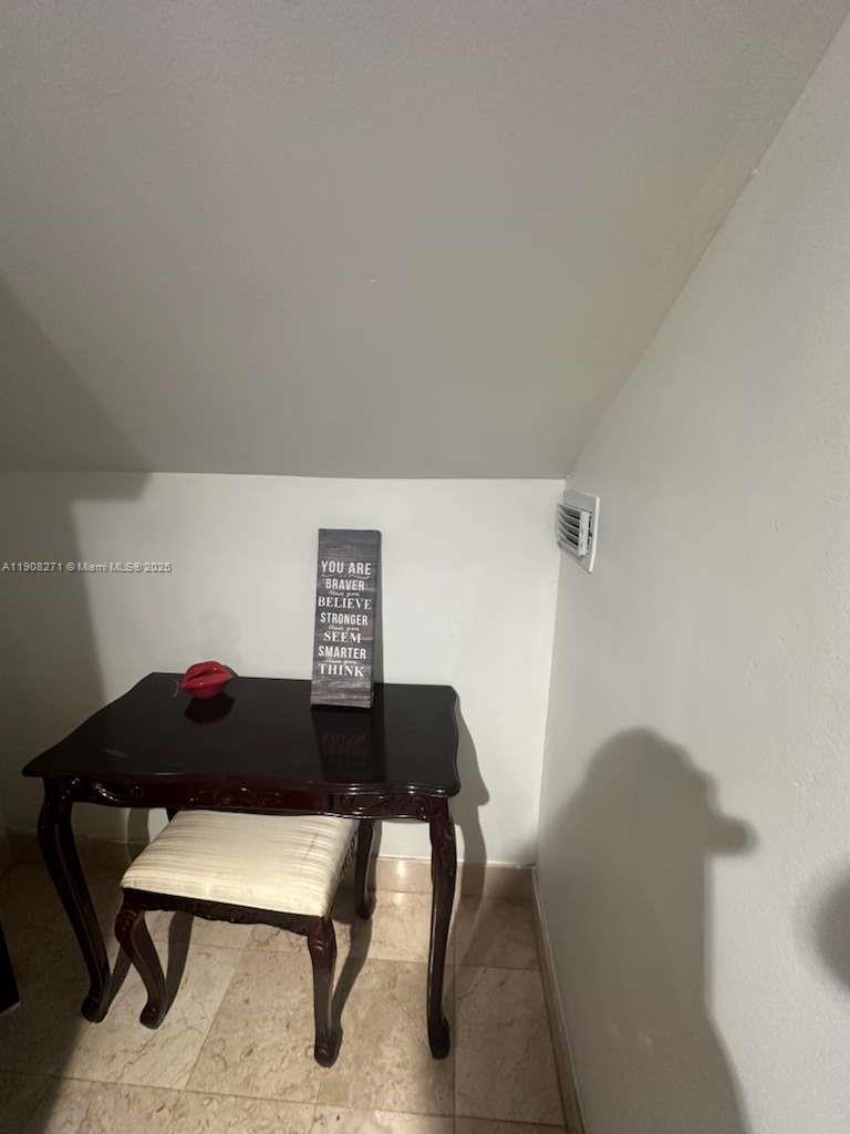 HOLLYWOOD SOUTH SIDE ADD - Residential