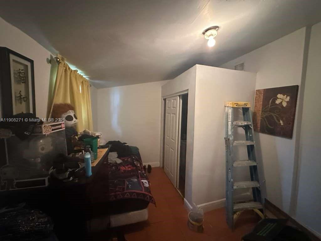 HOLLYWOOD SOUTH SIDE ADD - Residential