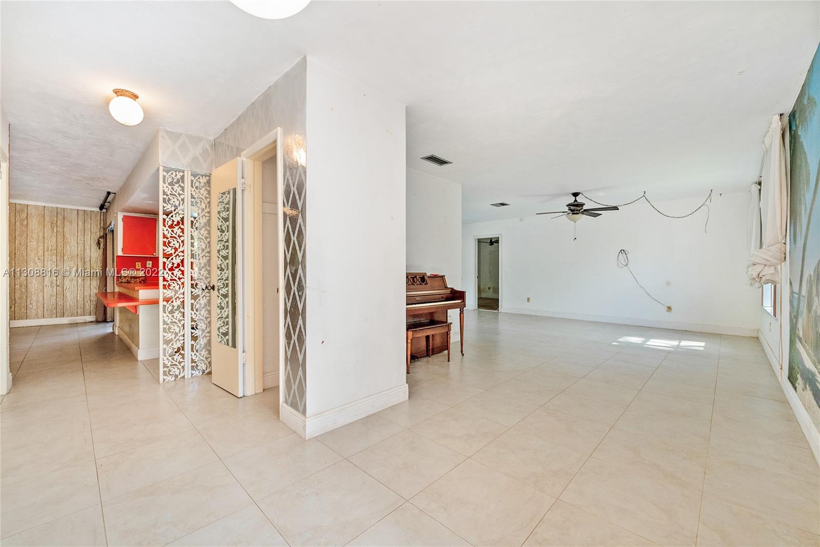 PINE NEEDLE ESTATES SEC T - Residential