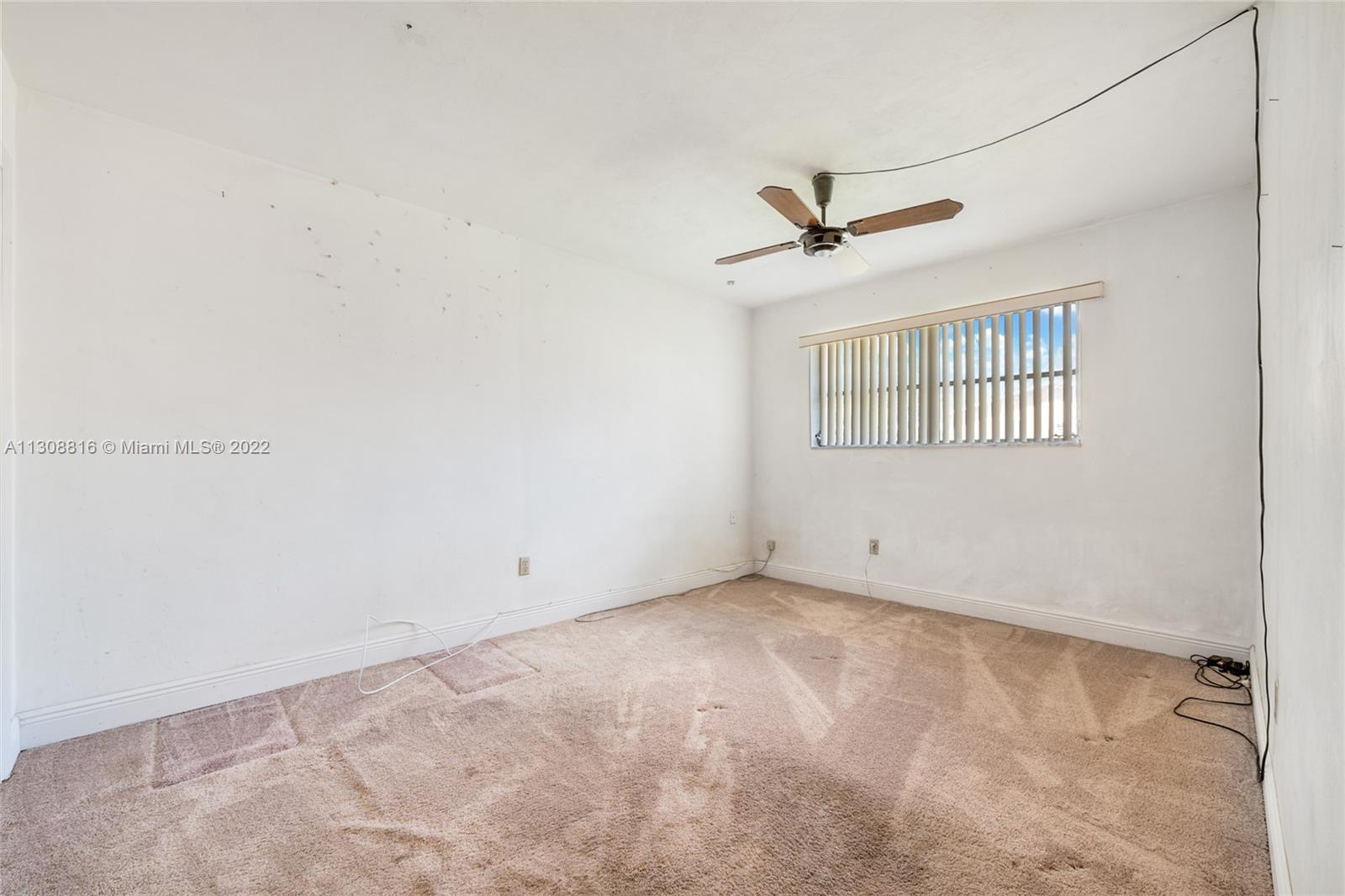 PINE NEEDLE ESTATES SEC T - Residential