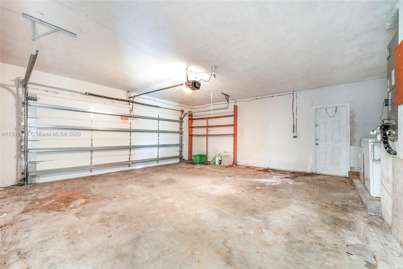 PINE NEEDLE ESTATES SEC T - Residential