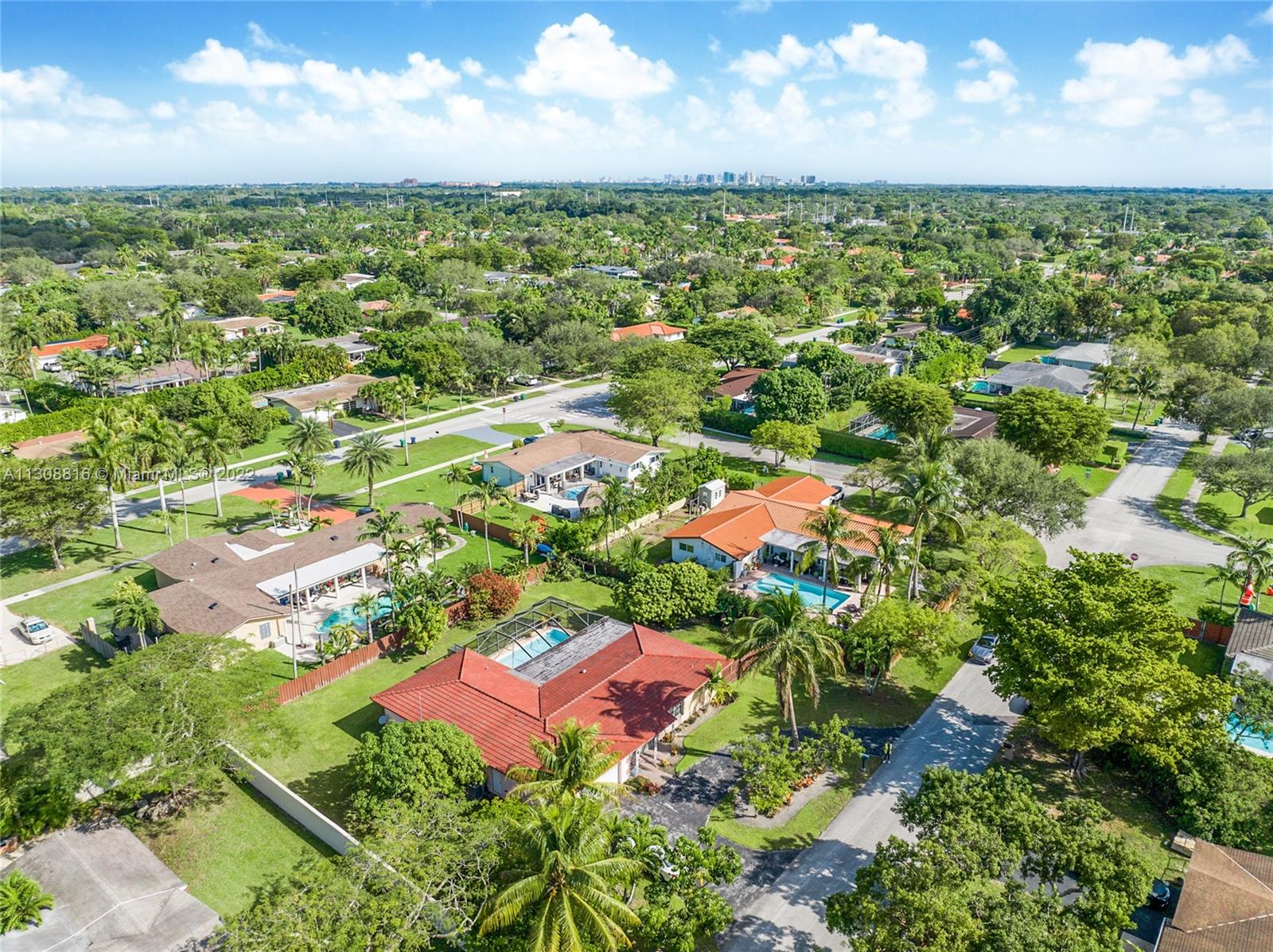 PINE NEEDLE ESTATES SEC T - Residential