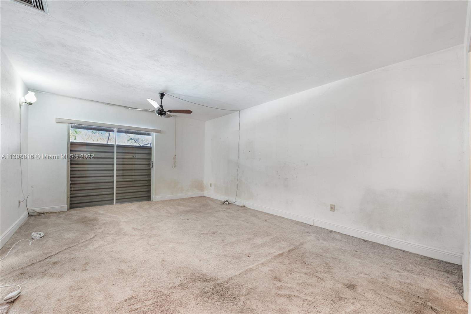 PINE NEEDLE ESTATES SEC T - Residential