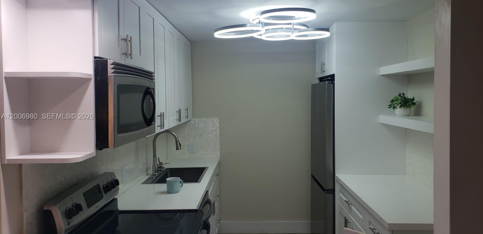 20301 W Country Club Dr 622