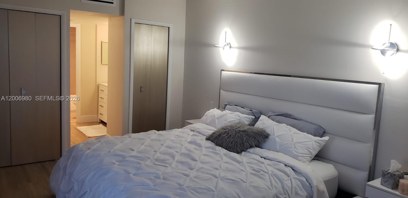 CORONADO CONDO- TOWER II - Residential