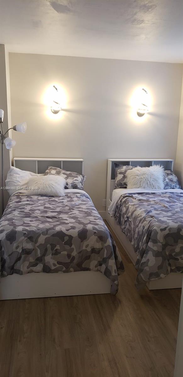 CORONADO CONDO- TOWER II - Residential