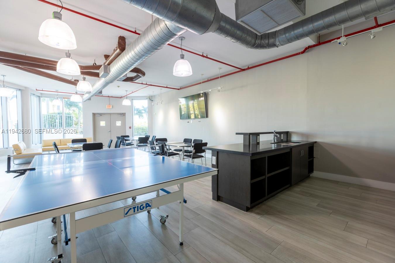 Uptown Marina Lofts - Residential