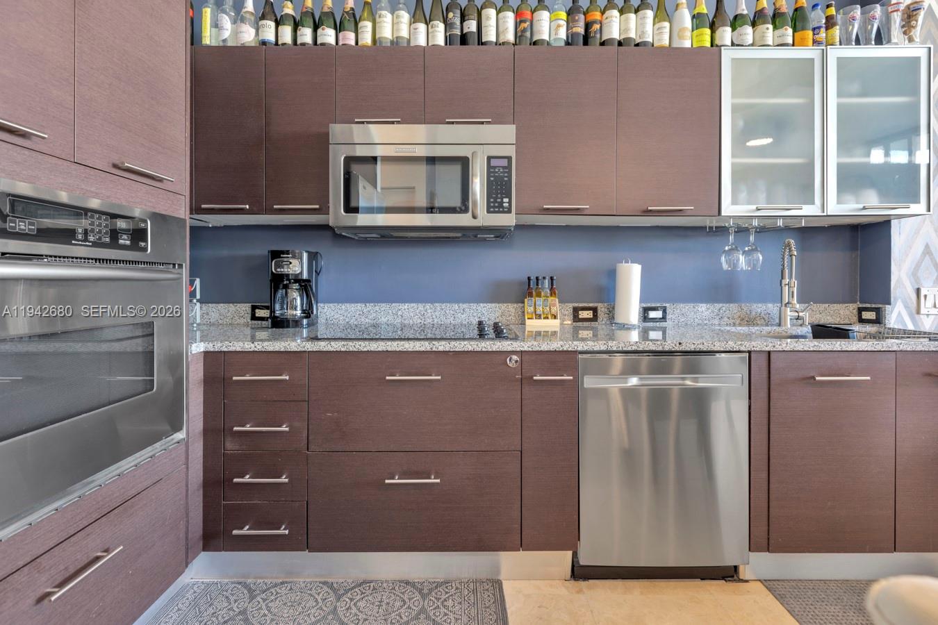 Uptown Marina Lofts - Residential