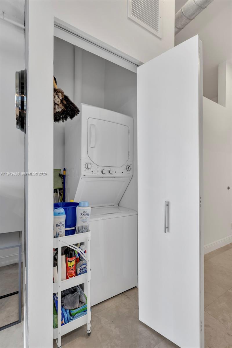 Uptown Marina Lofts - Residential