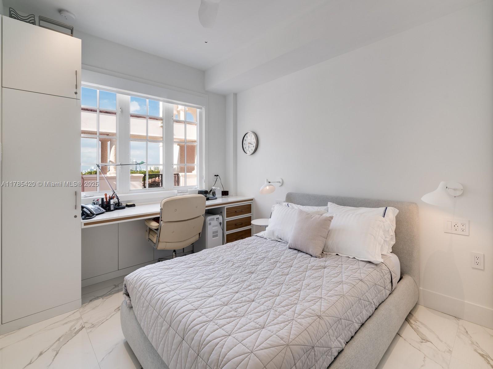 SEASIDE CONDO - Residential Lease