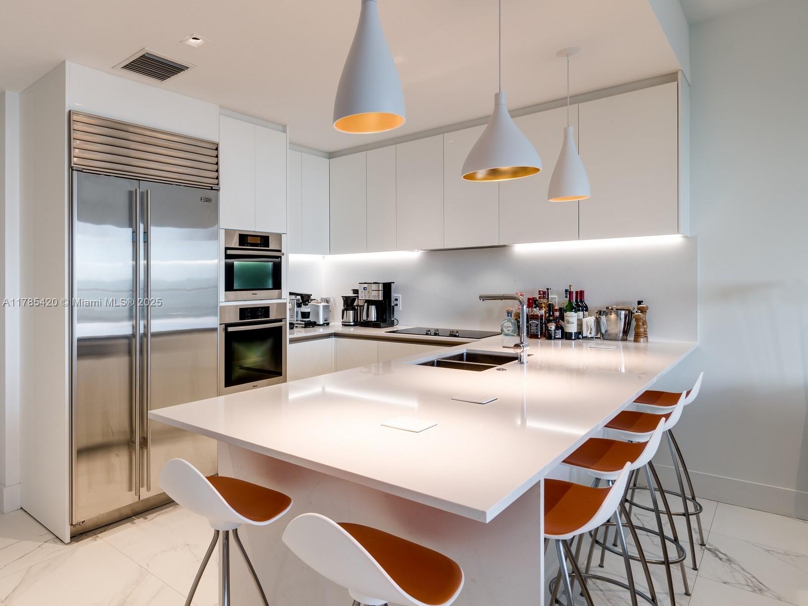 SEASIDE CONDO - Residential Lease