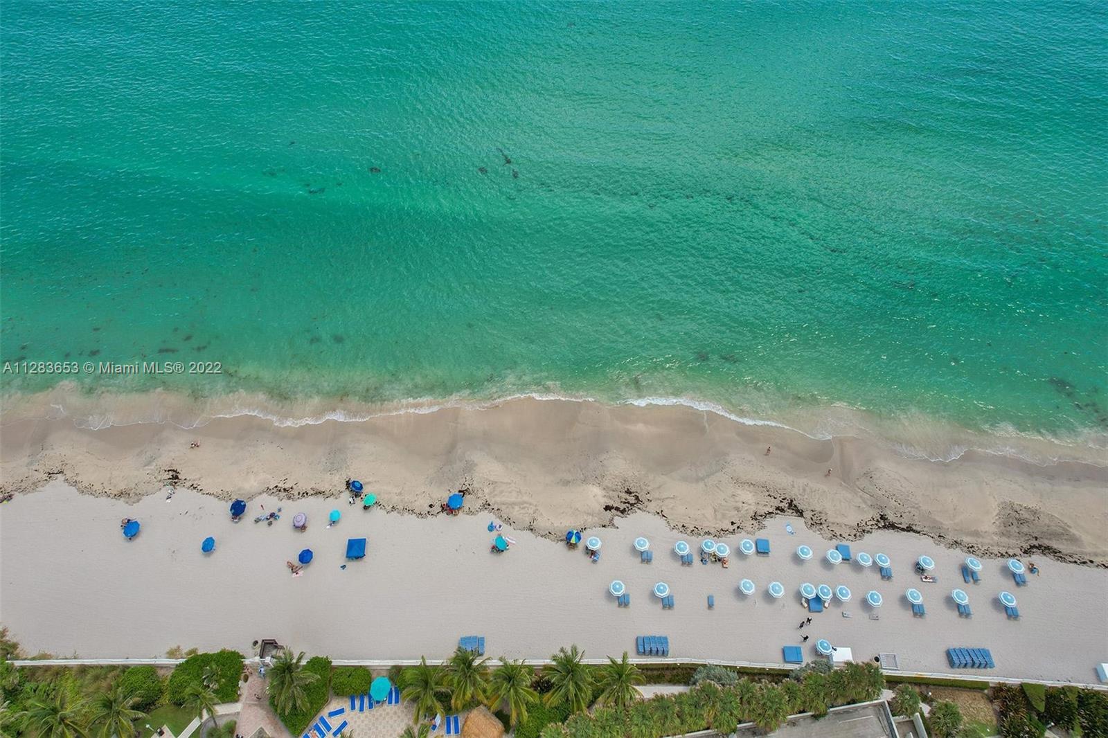 HALLMARK OF HOLLYWOOD CON - Residential