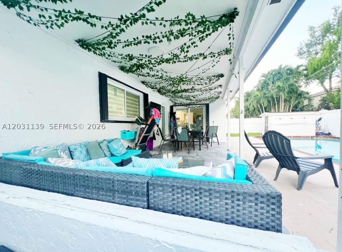 11371 NW 32nd Mnr