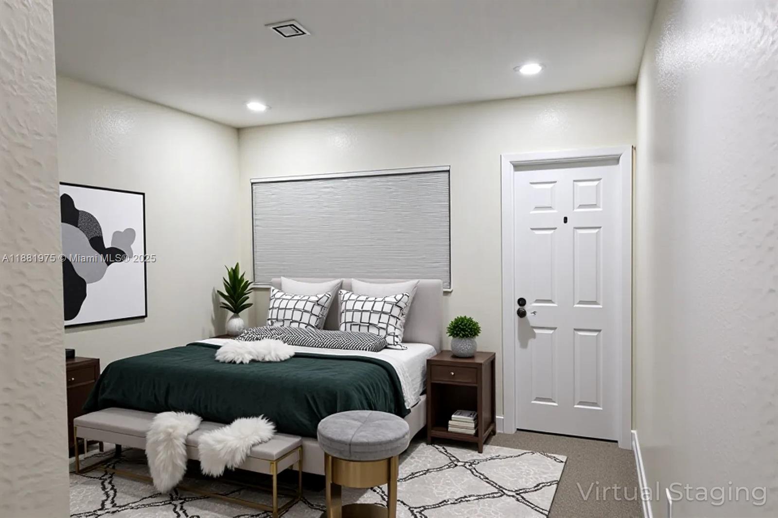 OAKLAND EAST MANORS CONDO - Residential