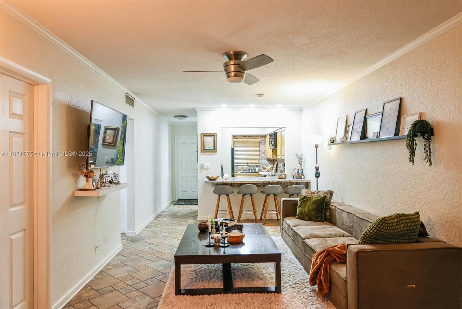 OAKLAND EAST MANORS CONDO - Residential