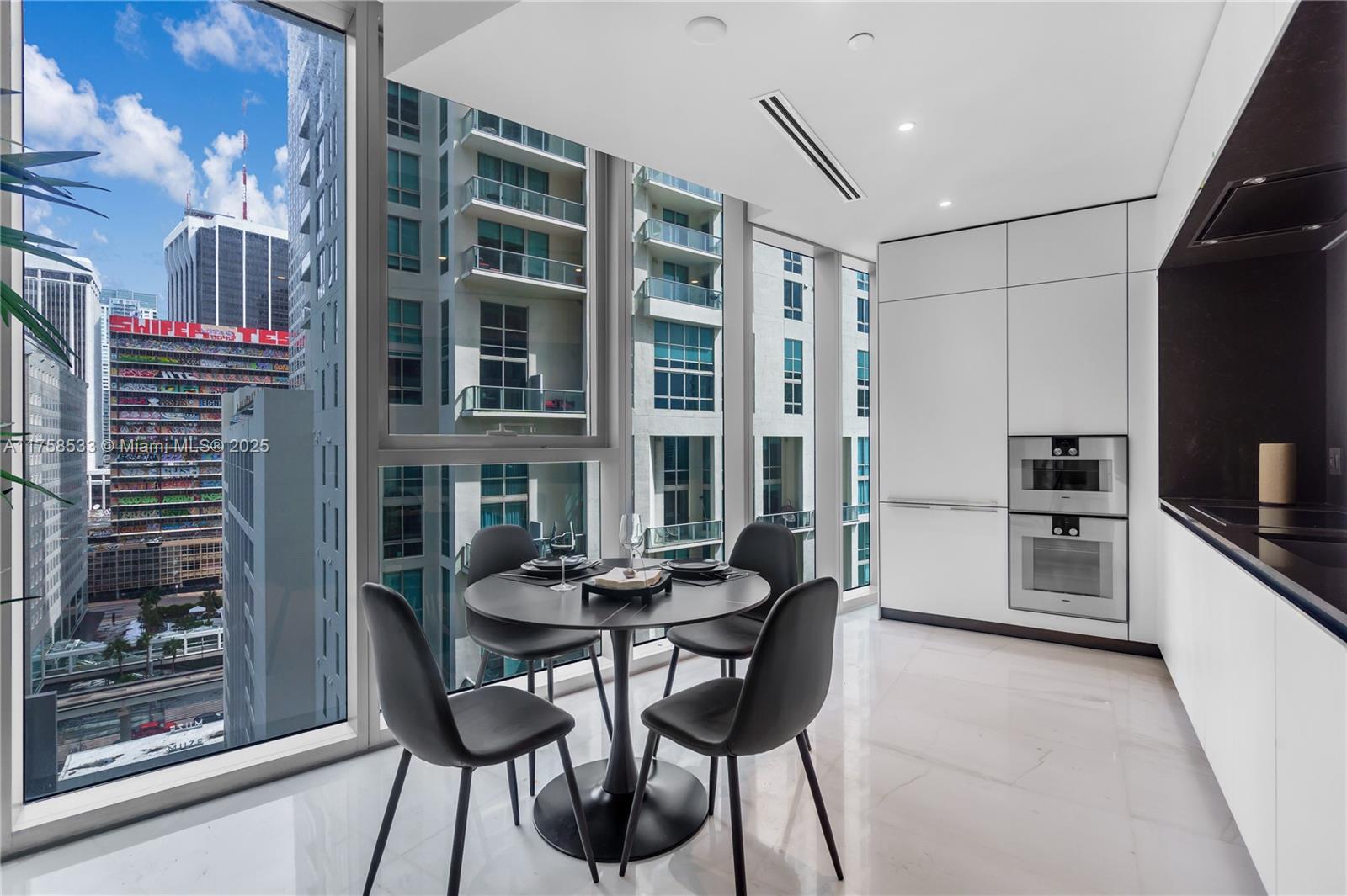 300 Biscayne Blvd Way 1206