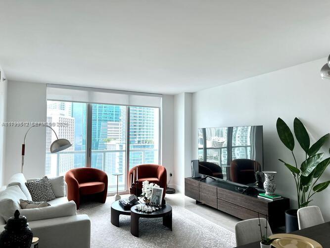 500 BRICKELL EAST CONDO - Residential