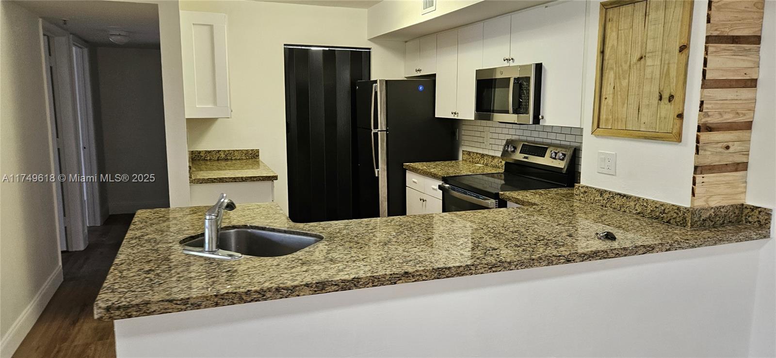 Rental Property at 3830 Lyons Rd 112-3, Coconut Creek, Broward County, Florida - Bedrooms: 3 
Bathrooms: 2  - $2,400 MO.
