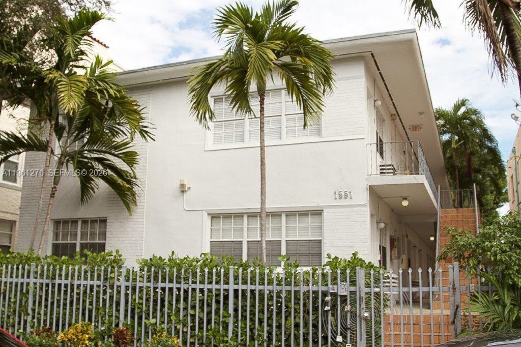 LINCOLN PLACE CONDO - Residential