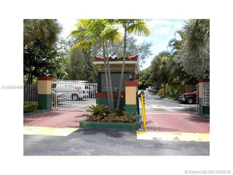 DADELAND GROVE CONDOUNIT - Residential Lease